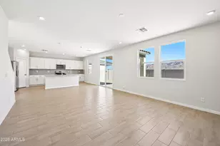 22969 W Monona Ln, Surprise, AZ 85387 - Photo 9