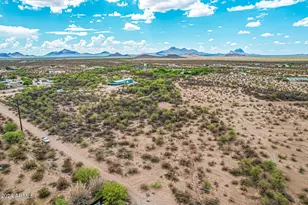 17847 W Husker Ln W, Marana, AZ 85653 - Photo 11