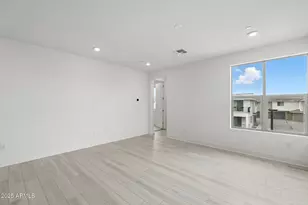 2121 W Sonoran Desert Dr, Phoenix, AZ 85085 - Photo 9