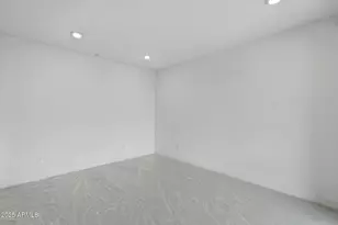 2121 W Sonoran Desert Dr, Phoenix, AZ 85085 - Photo 27