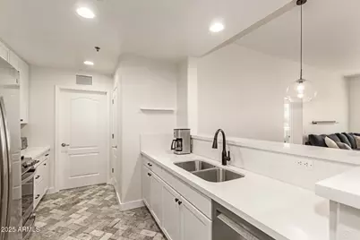 16 W Encanto Boulevard #415, Phoenix, AZ 85003 - Photo 9