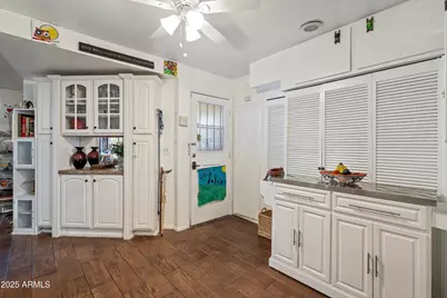 13653 N 111th Avenue, Sun City, AZ 85351 - Photo 9