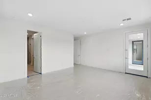 2121 W Sonoran Desert Dr, Phoenix, AZ 85085 - Photo 33