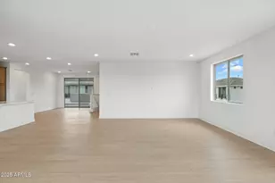 2121 W Sonoran Desert Dr, Phoenix, AZ 85085 - Photo 21