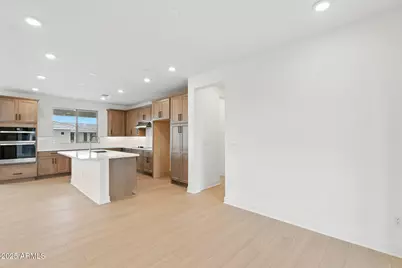 2121 W Sonoran Desert Drive #70, Phoenix, AZ 85085 - Photo 19