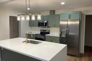 1819 W Morten Ave, Phoenix, AZ 85021 - Photo 9