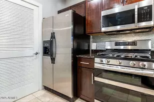 945 E Playa Del Norte Dr, Tempe, AZ 85288 - Photo 5