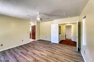 5664 S Equestrian Pl, Hereford, AZ 85615 - Photo 15