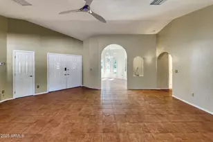 5664 S Equestrian Pl, Hereford, AZ 85615 - Photo 11