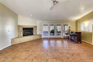 5664 S Equestrian Pl, Hereford, AZ 85615 - Photo 17