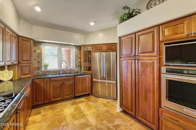 5664 S Equestrian Place, Hereford, AZ 85615 - Photo 13