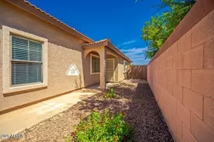 16202 W Caribbean Ln, Surprise, AZ 85379 - Photo 3