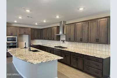 9964 W Catalina Drive, Avondale, AZ 85392 - Photo 3