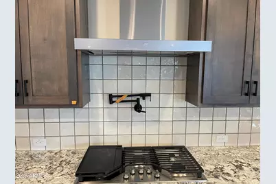 9964 W Catalina Drive, Avondale, AZ 85392 - Photo 7