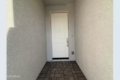 4623 S 95th Drive, Tolleson, AZ 85353 - Photo 3