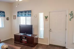 8865 E Baseline Rd, Mesa, AZ 85209 - Photo 9