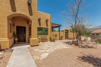 9820 E Del Monte Avenue, Gold Canyon, AZ 85118 - Photo 3