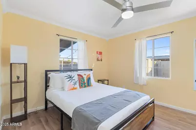 4245 N 16th Drive, Phoenix, AZ 85015 - Photo 13