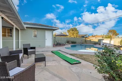 4245 N 16th Drive, Phoenix, AZ 85015 - Photo 7