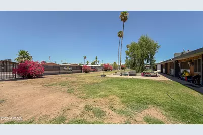 2139 W Devonshire Avenue #3, Phoenix, AZ 85015 - Photo 3