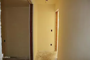 1913 N 22nd Pl, Phoenix, AZ 85006 - Photo 17