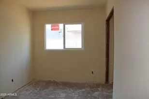 1913 N 22nd Pl, Phoenix, AZ 85006 - Photo 15