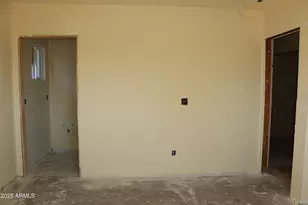 1913 N 22nd Pl, Phoenix, AZ 85006 - Photo 19