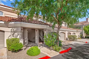 8653 E Royal Palm, Scottsdale, AZ 85258 - Photo 1