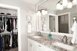 1633 E Lakeside Dr, Gilbert, AZ 85234 - Photo 23