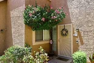 1633 E Lakeside Dr, Gilbert, AZ 85234 - Photo 3