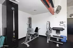 207 W Clarendon Ave, Phoenix, AZ 85013 - Photo 31