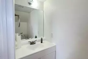 12231 N 21st Ave, Phoenix, AZ 85029 - Photo 19