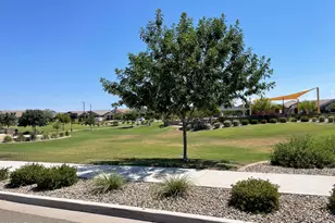 16162 W Questa Dr, Surprise, AZ 85387 - Photo 39