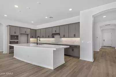 16162 W Questa Drive, Surprise, AZ 85387 - Photo 3