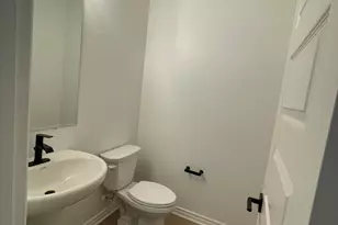 16162 W Questa Dr, Surprise, AZ 85387 - Photo 21