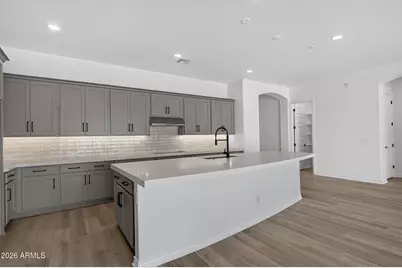 16162 W Questa Drive, Surprise, AZ 85387 - Photo 5