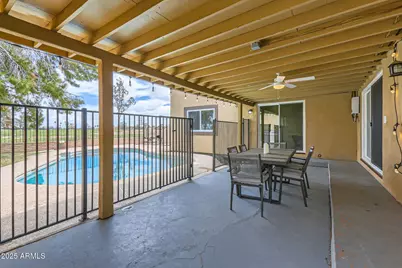 4211 N 105th Avenue, Phoenix, AZ 85037 - Photo 9