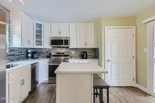 4211 N 105th Ave, Phoenix, AZ 85037 - Photo 11