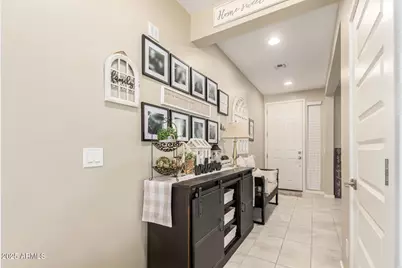 40098 W Ganly Way, Maricopa, AZ 85138 - Photo 9