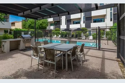 325 E Coronado Road #10, Phoenix, AZ 85004 - Photo 31