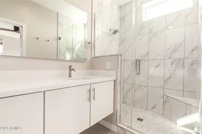 325 E Coronado Road #10, Phoenix, AZ 85004 - Photo 15