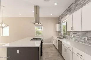 325 E Coronado Rd, Phoenix, AZ 85004 - Photo 11