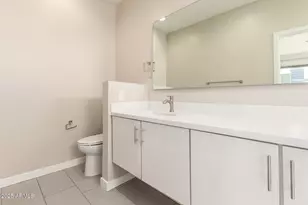 325 E Coronado Rd, Phoenix, AZ 85004 - Photo 27