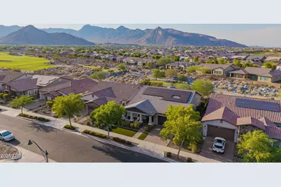 20584 W Hillcrest Boulevard, Buckeye, AZ 85396 - Photo 3