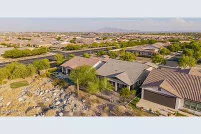 20584 W Hillcrest Boulevard, Buckeye, AZ 85396 - Photo 9