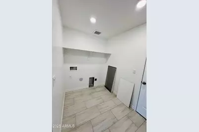 32007 N Bush Street, Wittmann, AZ 85361 - Photo 17