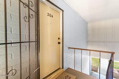 2532 W Berridge Lane #e204, Phoenix, AZ 85017 - Photo 3