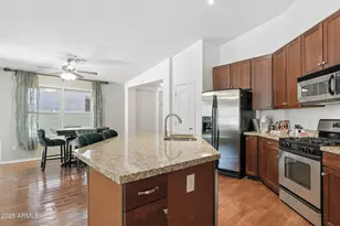 15927 N 171st Dr, Surprise, AZ 85388 - Photo 7