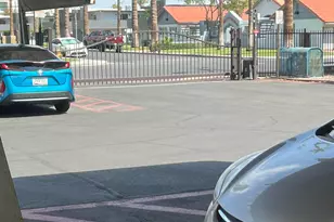 353 E Thomas Rd, Phoenix, AZ 85012 - Photo 17