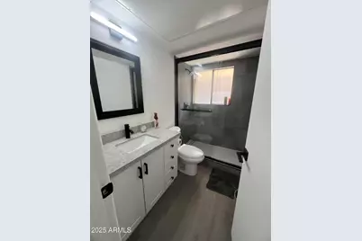 353 E Thomas Road #C104, Phoenix, AZ 85012 - Photo 11